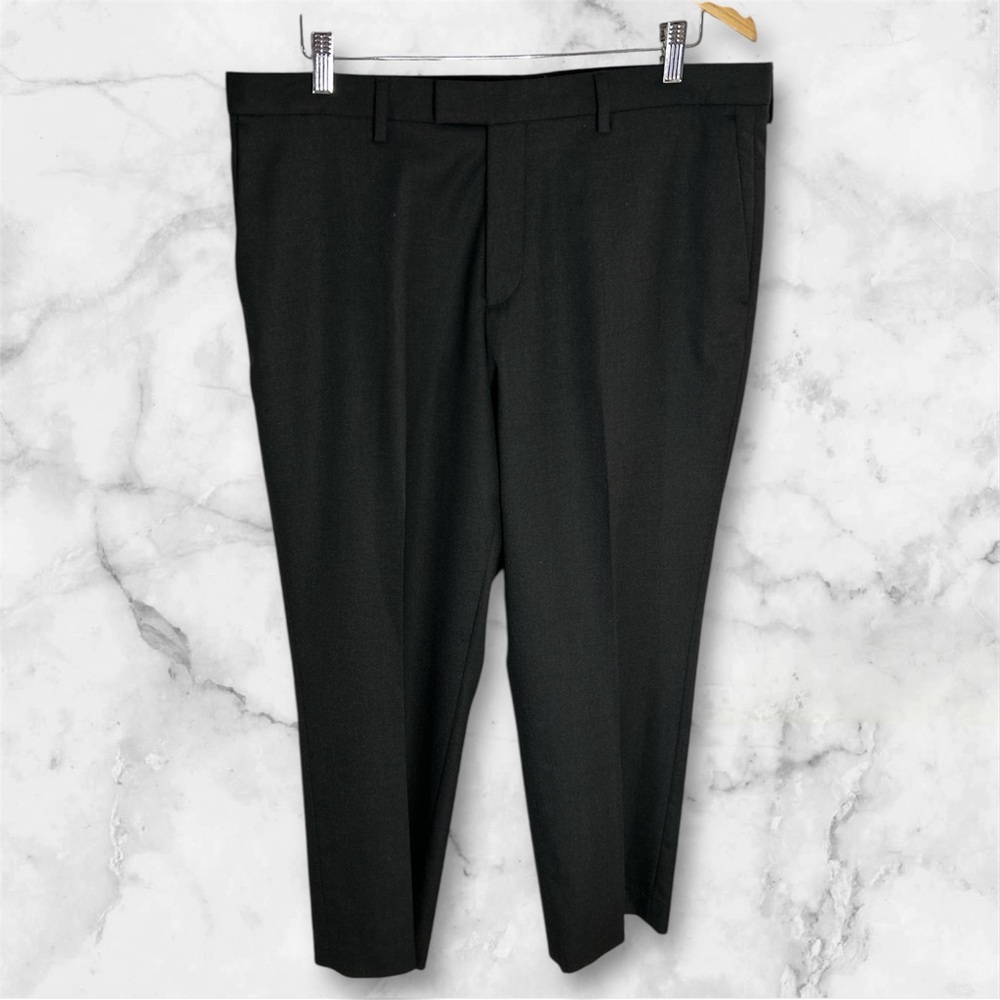 BANANA REPUBLIC  Tailored Slim Fit 36 x 30 Viscouse-Polyester,Spandex. PreLoved